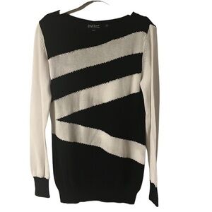 REPEAT Silver Edition color guard abstract black & white pullover cotton sweater
